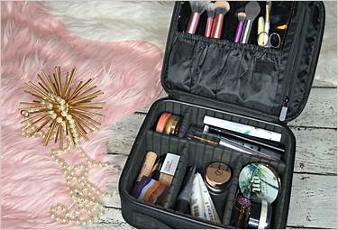 best travel makeup bag