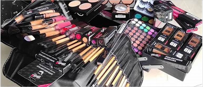Professional makeup artist kit
