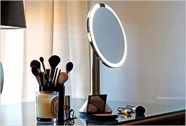 best lighted makeup mirrors 2024