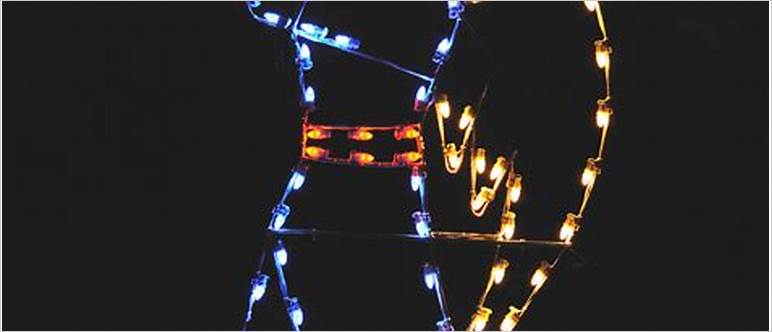 Christmas outdoor light displays